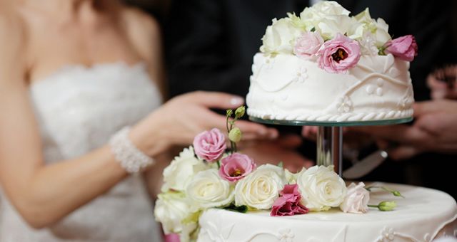k-Hochzeitstorte-660x350-1[1]